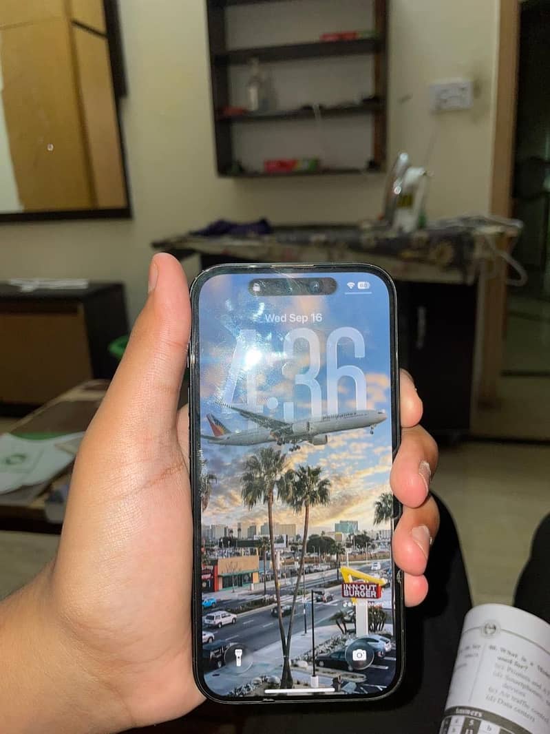 Apple iPhone 15 1