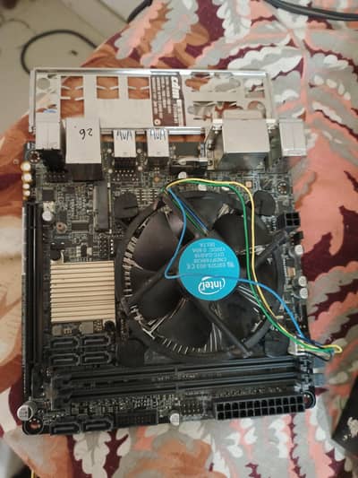 Asus Board with 6th Gen Intel Xeon Processor