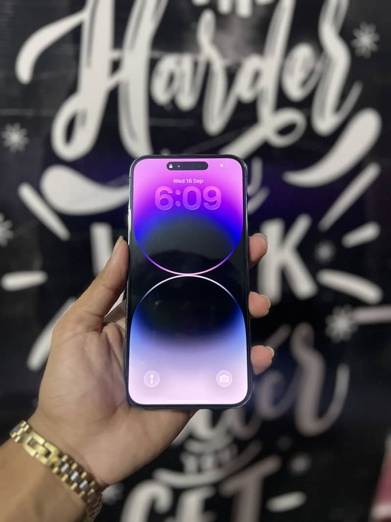 Apple iPhone 14 Pro Max 3