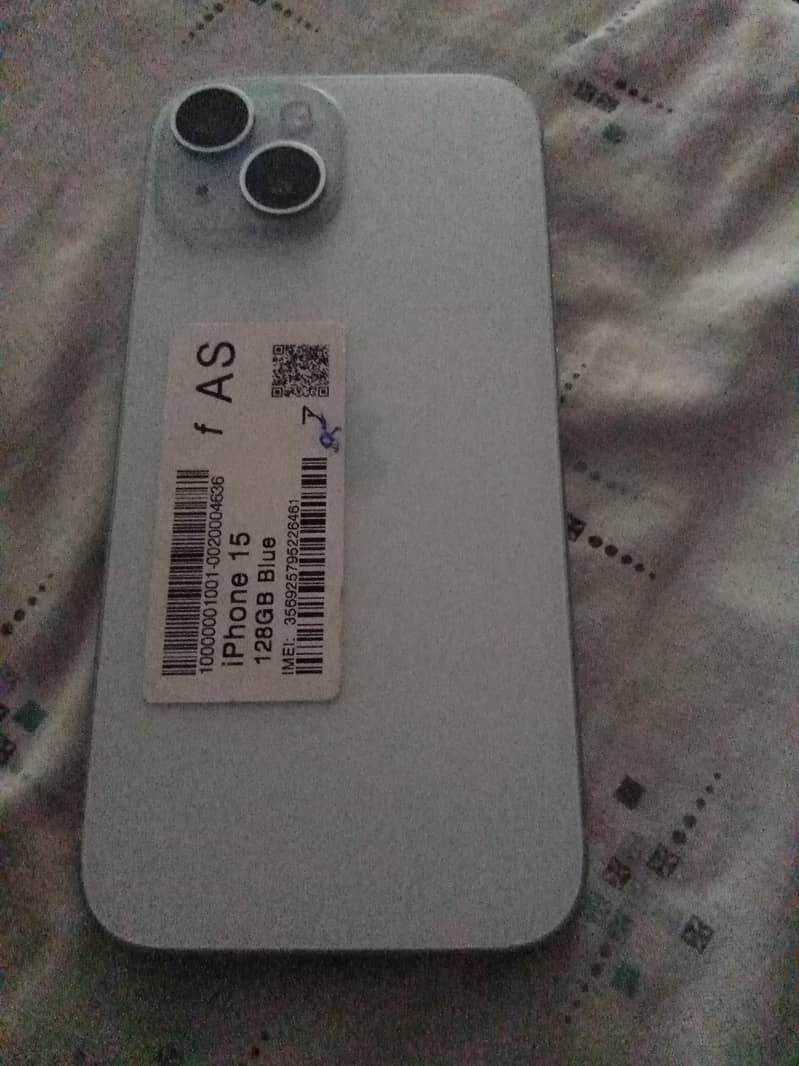 Apple iPhone 15 2