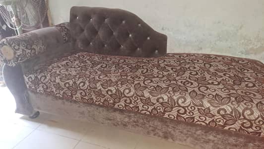 3 seater Sofa Good Condition
