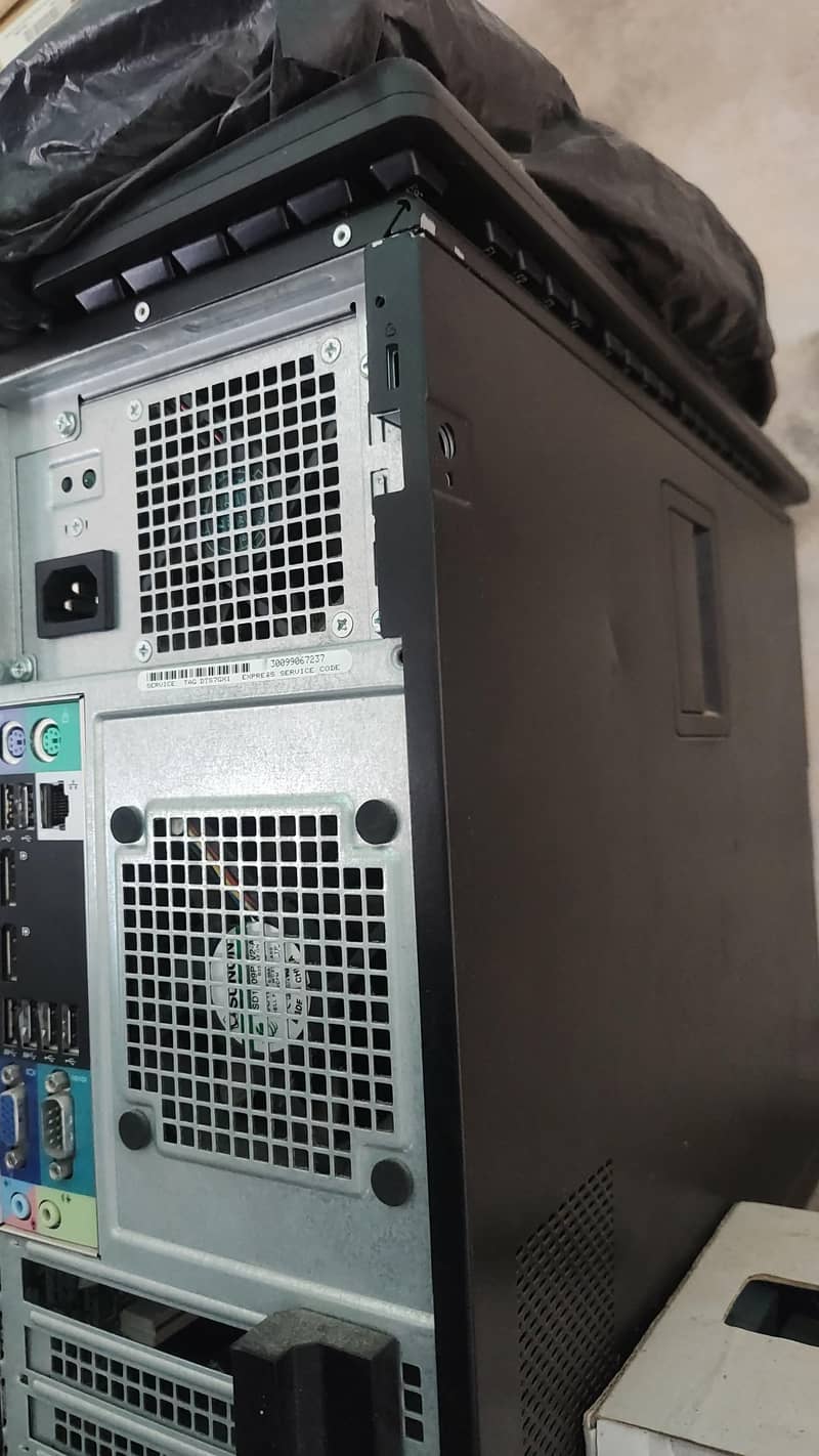 Core i7 3770 3rd gen 8 core processor 0