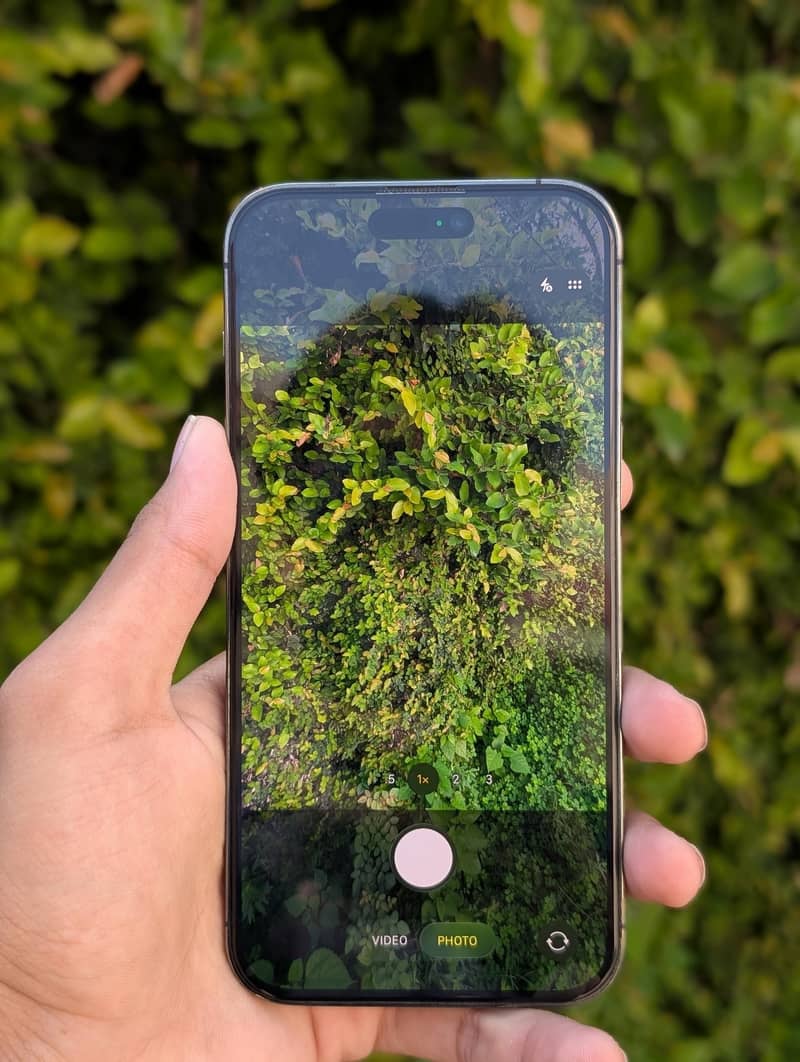 Apple iPhone 14 Pro Max 0