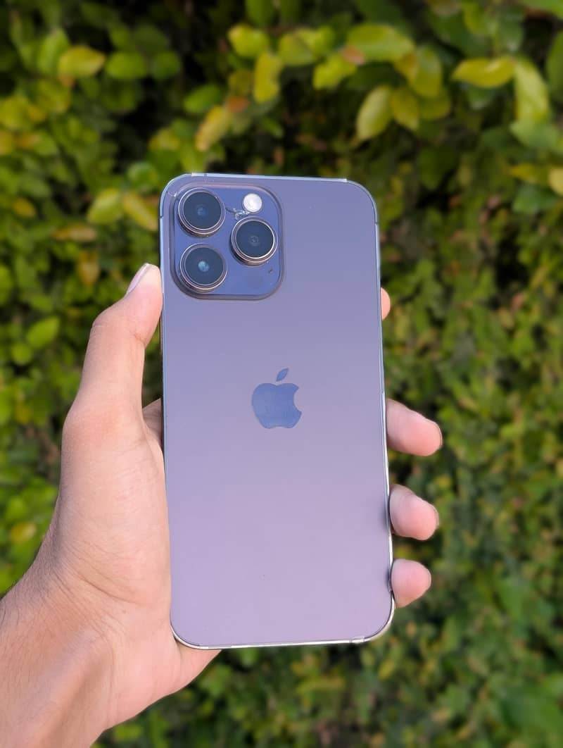Apple iPhone 14 Pro Max 3