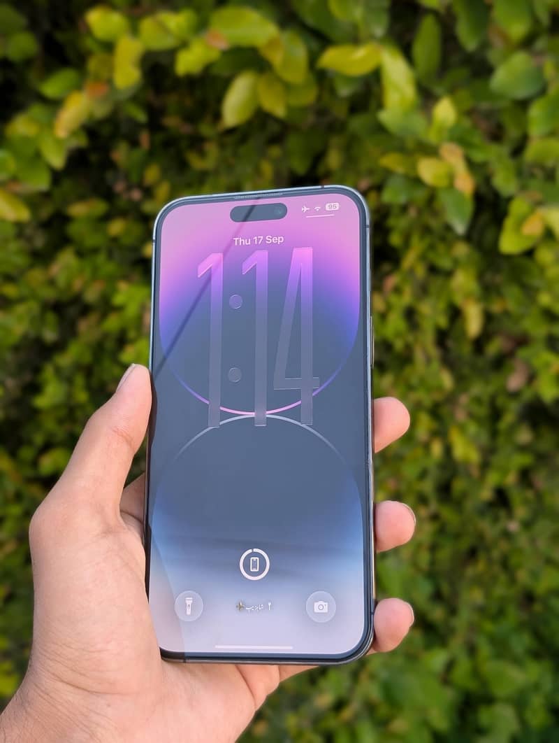 Apple iPhone 14 Pro Max 4