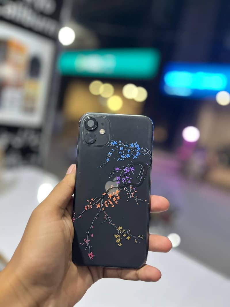 Apple iPhone 11 3