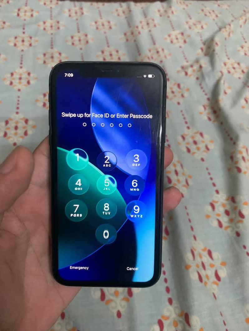 Apple iPhone 11 1