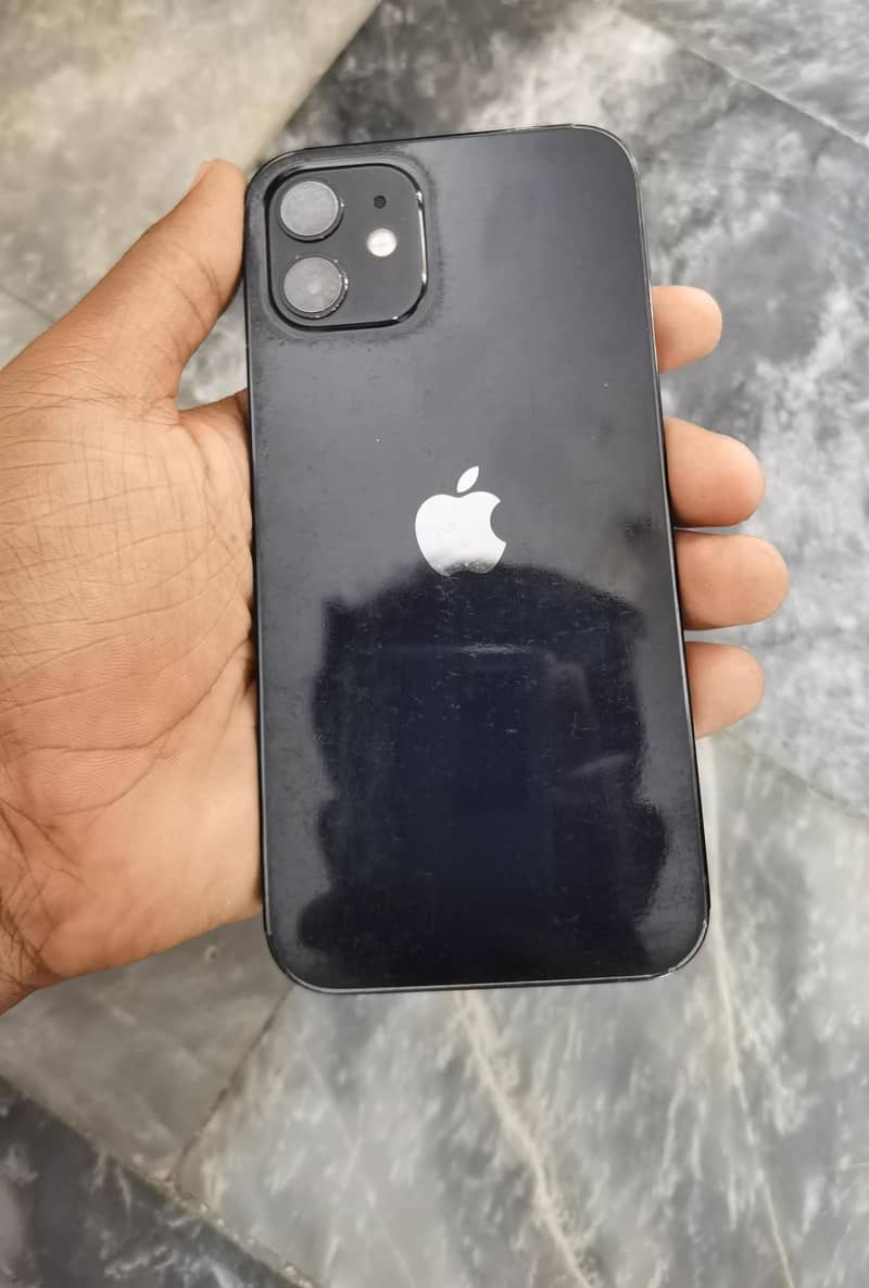 Apple iPhone 12 5