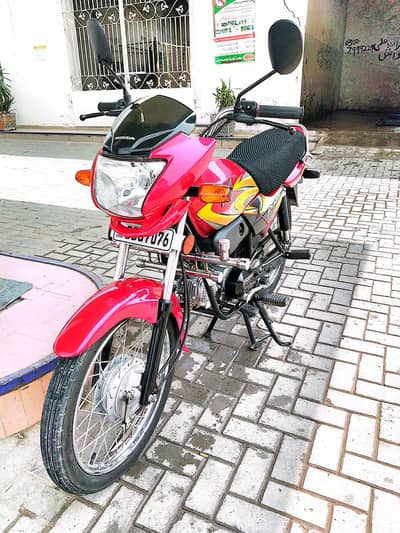 Honda prider