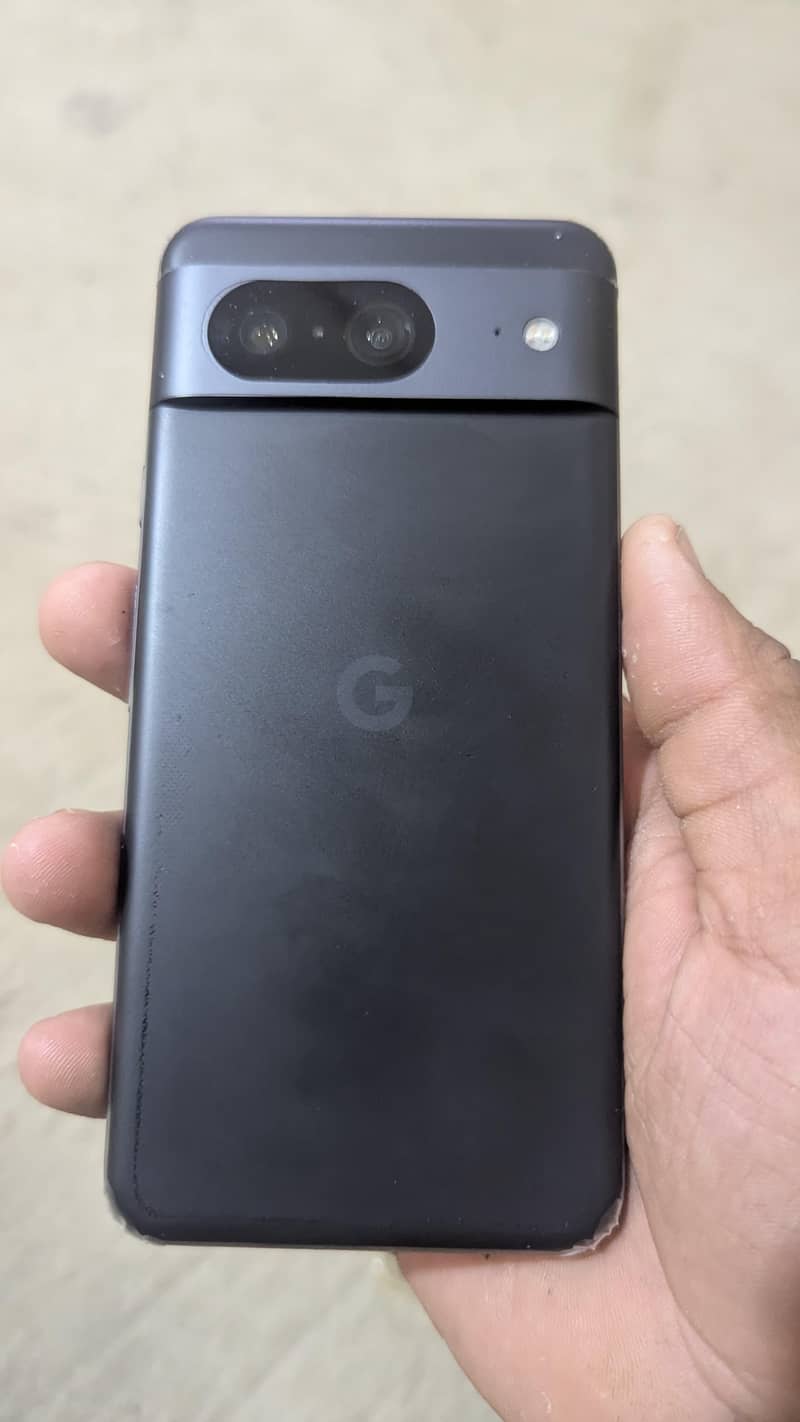 Google Pixel 8 2
