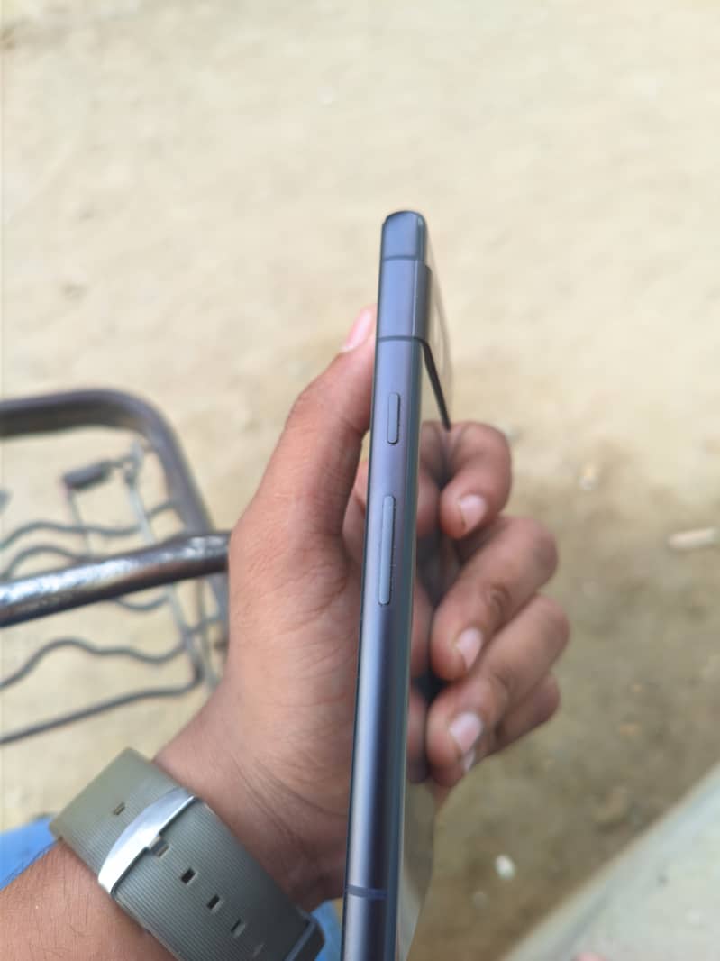 Google Pixel 7a 3