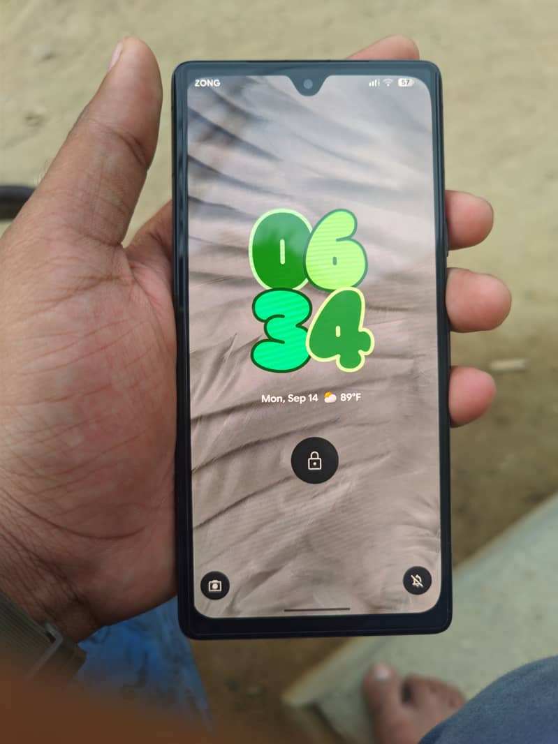 Google Pixel 7a 5