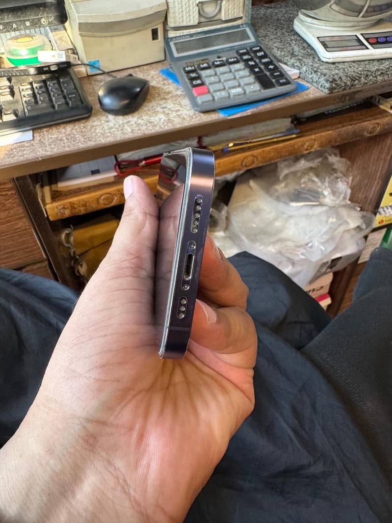 Apple iPhone 14 Pro 2