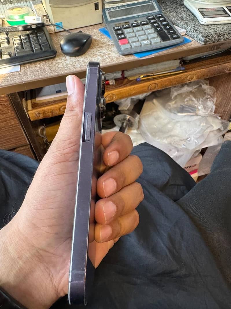 Apple iPhone 14 Pro 3