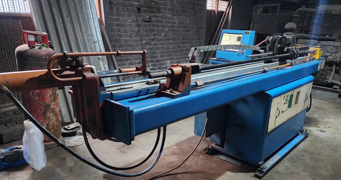 Cnc pipe Bender U. S. A 6