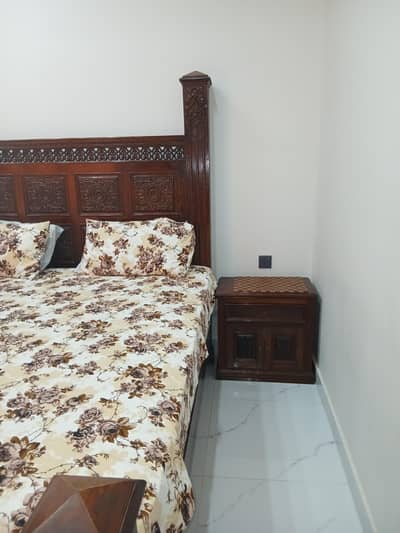 100 percent solid sheesham wood chinioti