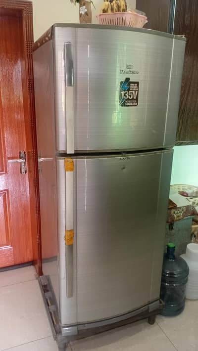 Dawlance fridge for sale like brand new