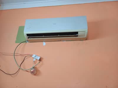 haier 1 ton split ac excellent condition orignal open repair nhi