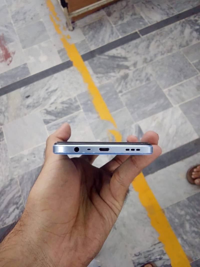 OPPO A17 4