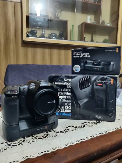 blackmagic 6k pro with Battery grip
