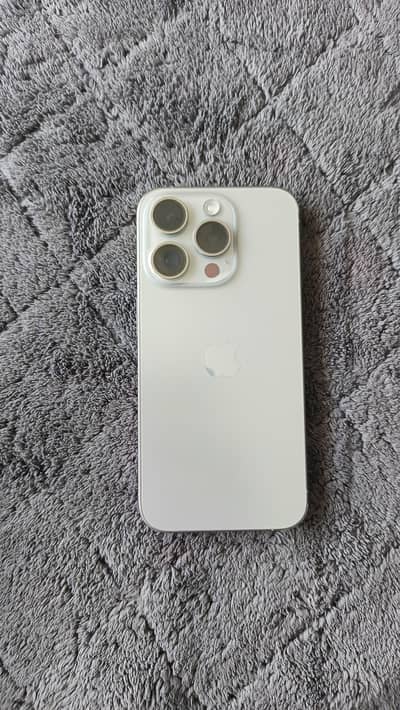 Apple iPhone 15 Pro