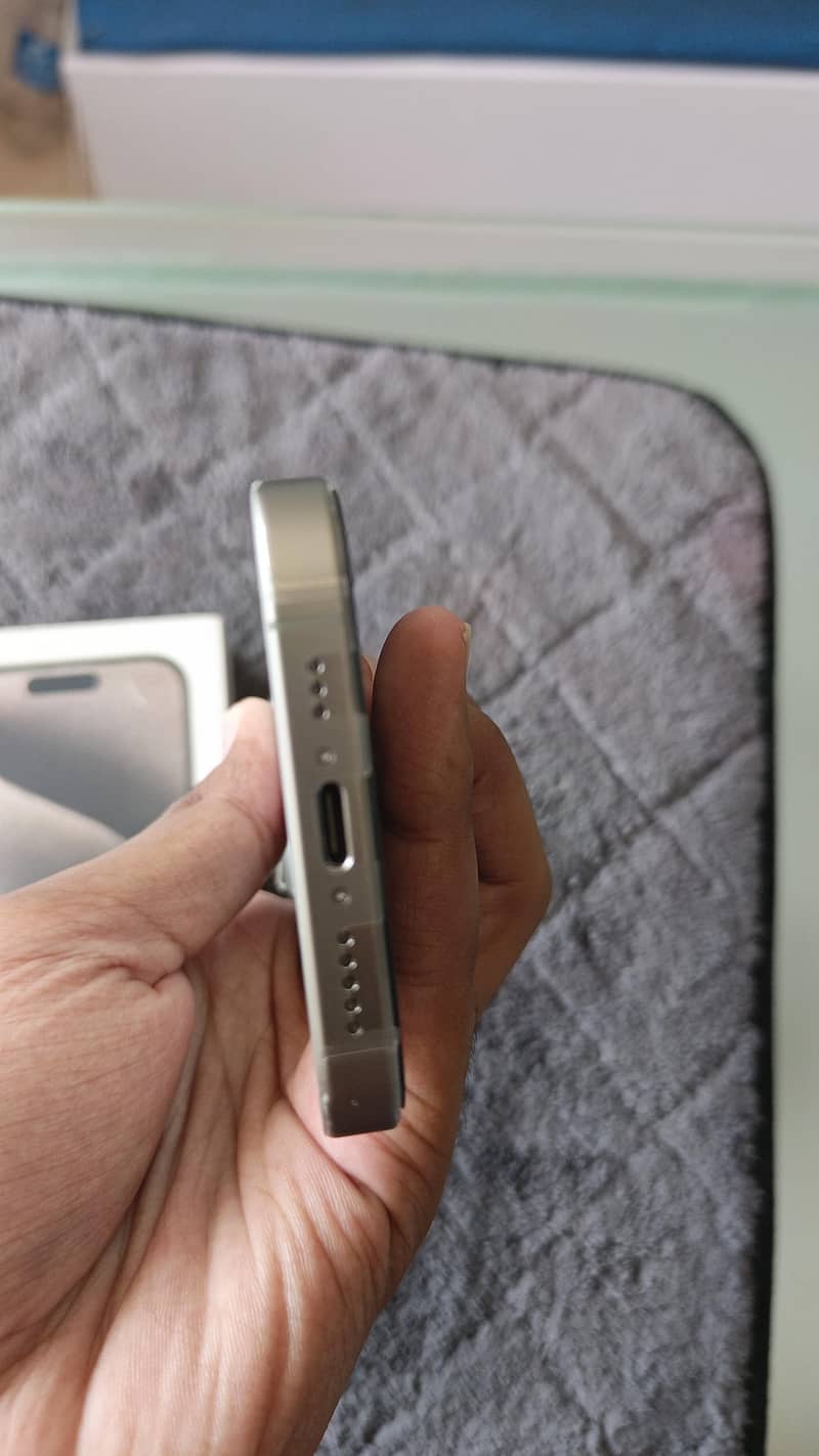 Apple iPhone 15 Pro 5