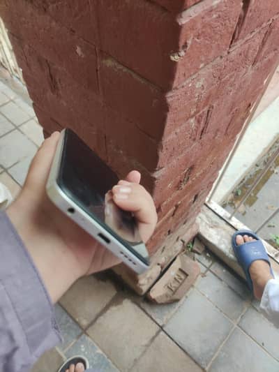 Infinix Hot 60 i