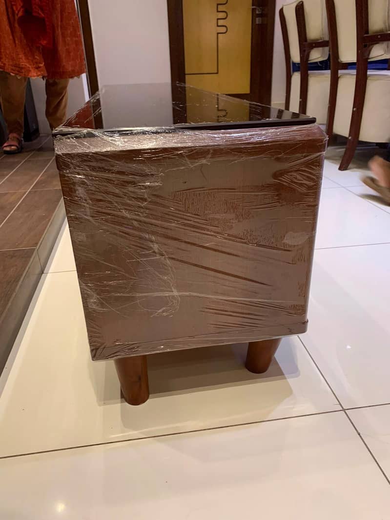console table 1