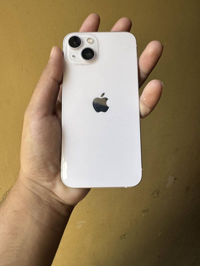 Apple iPhone 13 3