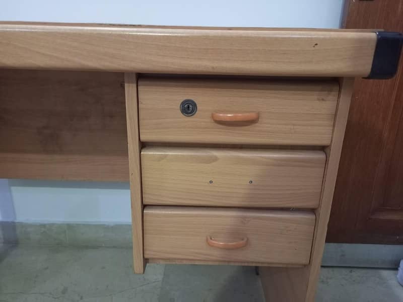 Computer Table / Study Table 1