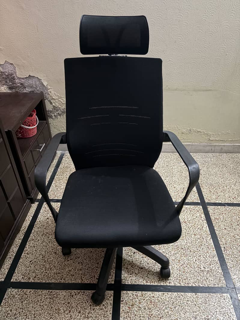 Office Table 5