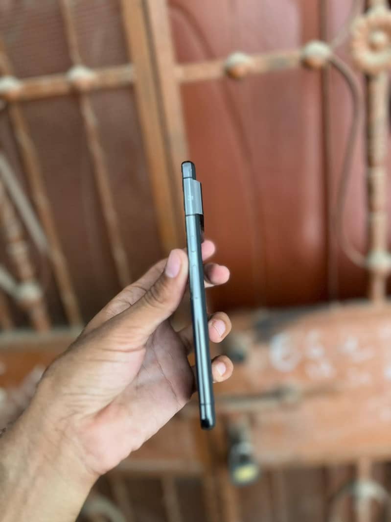 Google Pixel 8 Pro 3