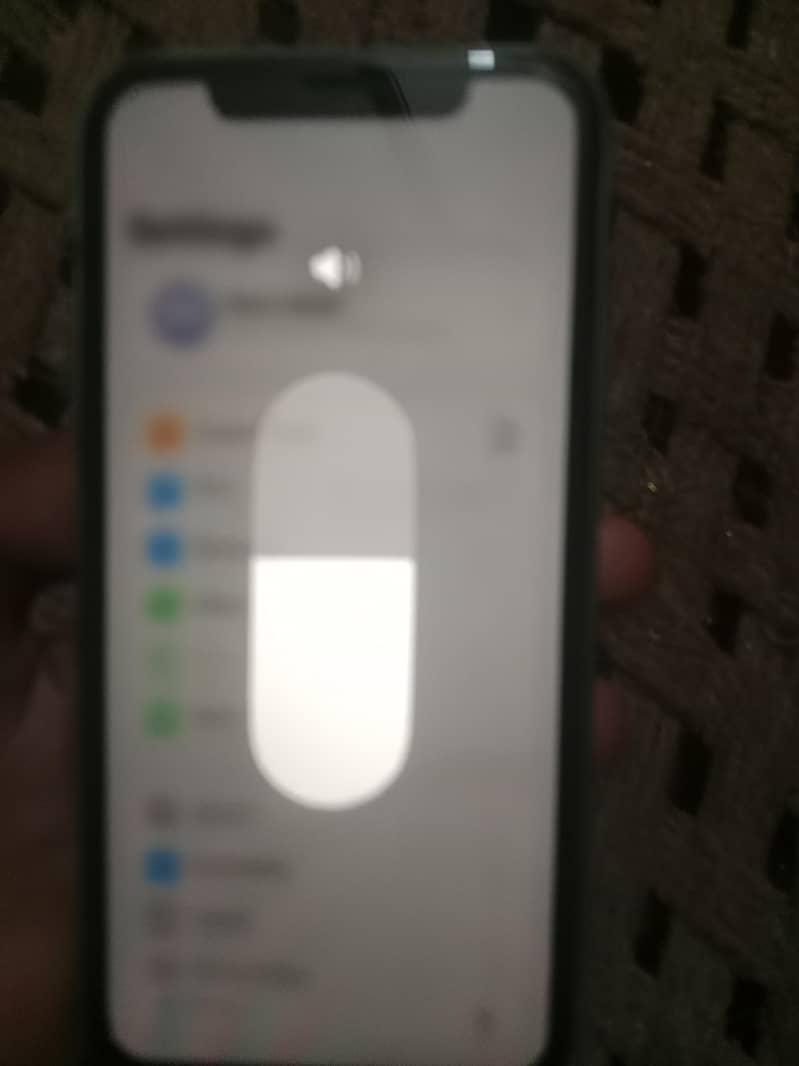 Apple iPhone 11 0