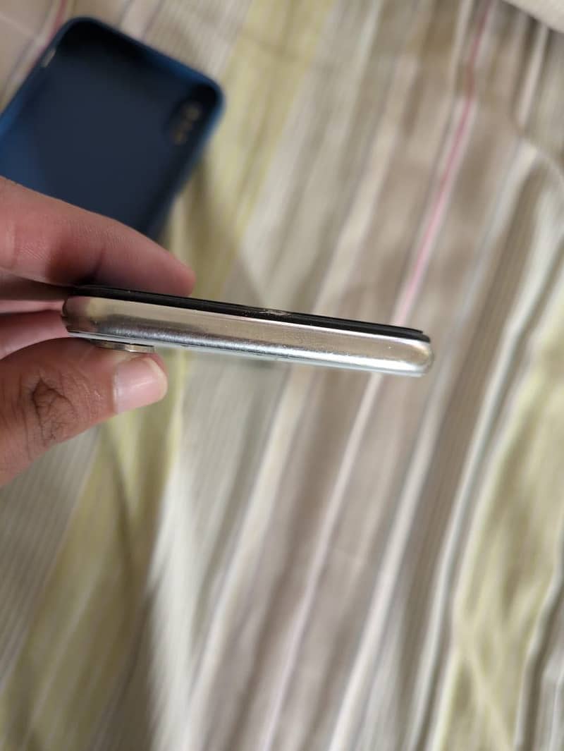 Apple iPhone X 2