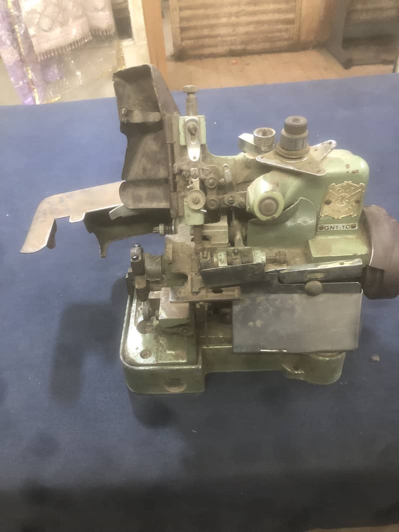 Overlock machine 0