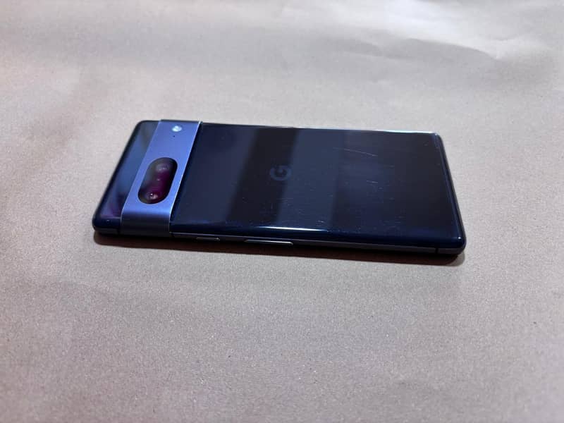 Google Pixel 7 3