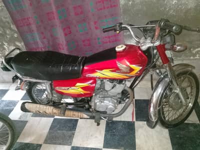 125.   Honda.