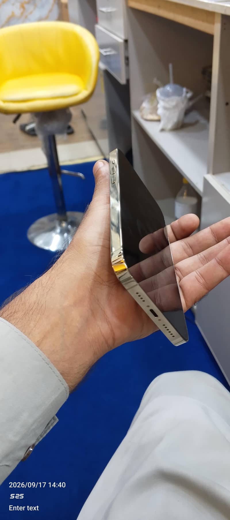 Apple iPhone 14 Pro Max 3