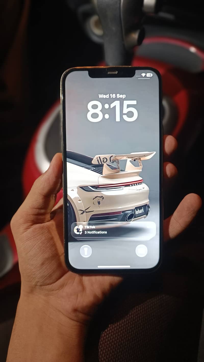 Apple iPhone 12 Pro Max 4