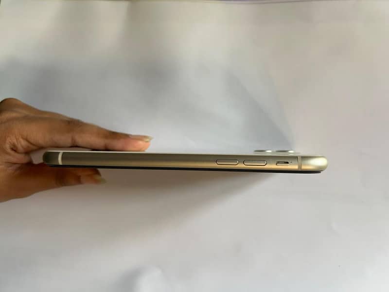 Apple iPhone 11 2