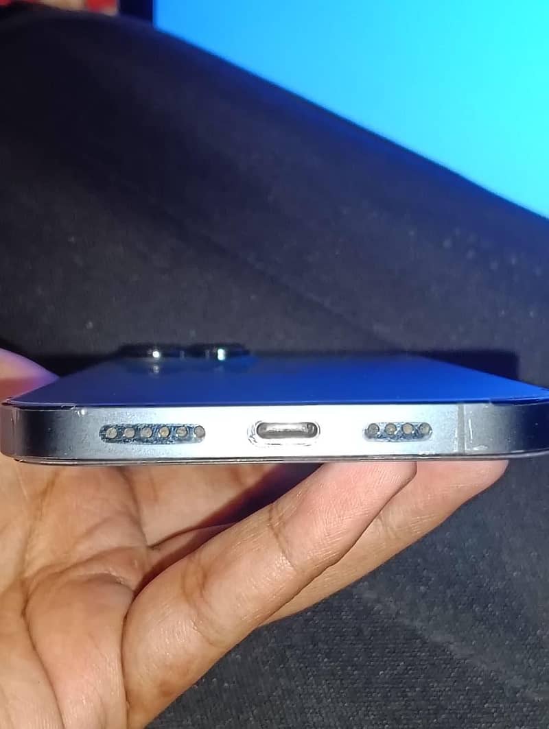 Apple iPhone 12 Pro Max 13