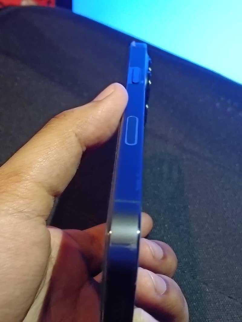 Apple iPhone 12 Pro Max 14
