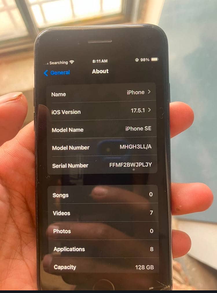 Apple iPhone SE 2nd generation 5