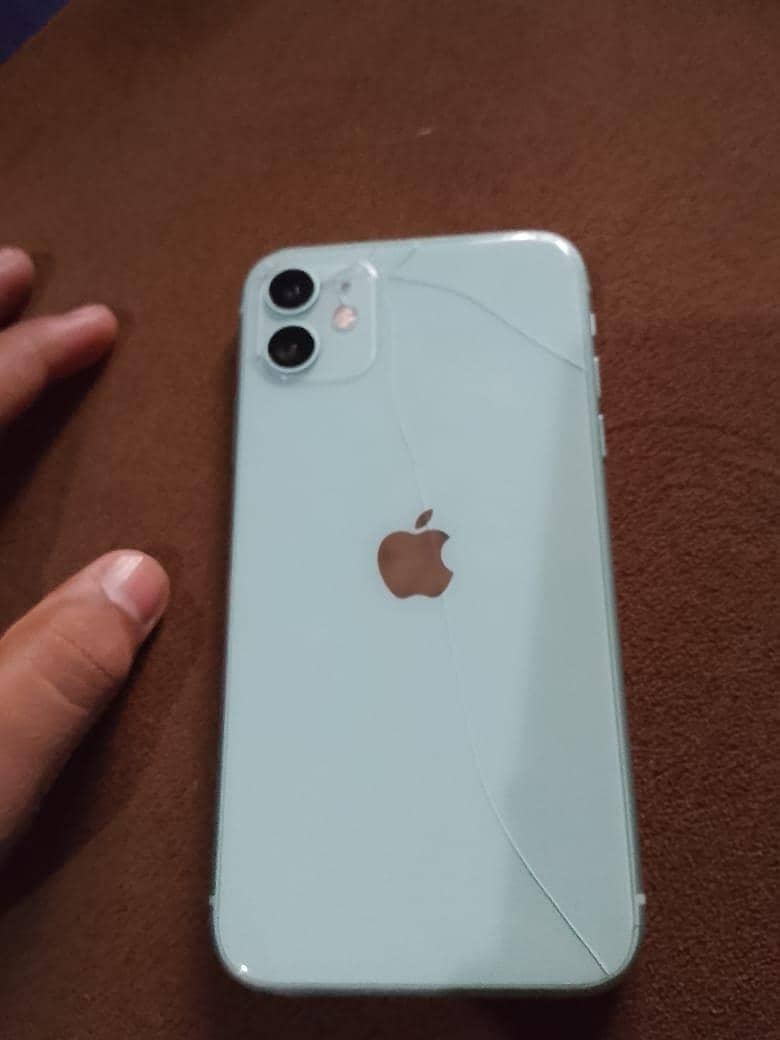 Apple iPhone 11 0