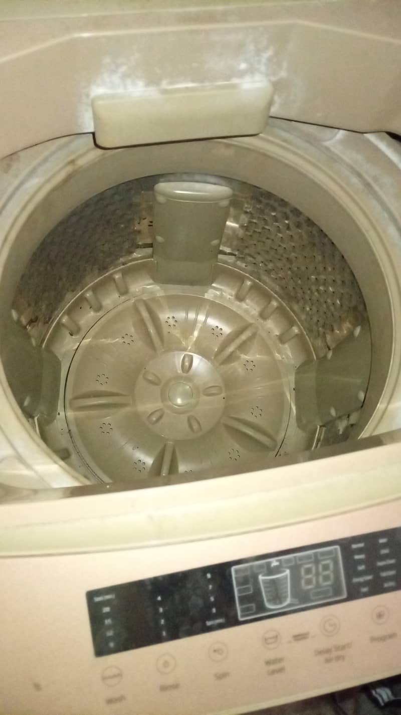 Dawlance fully automatic washing machine 2