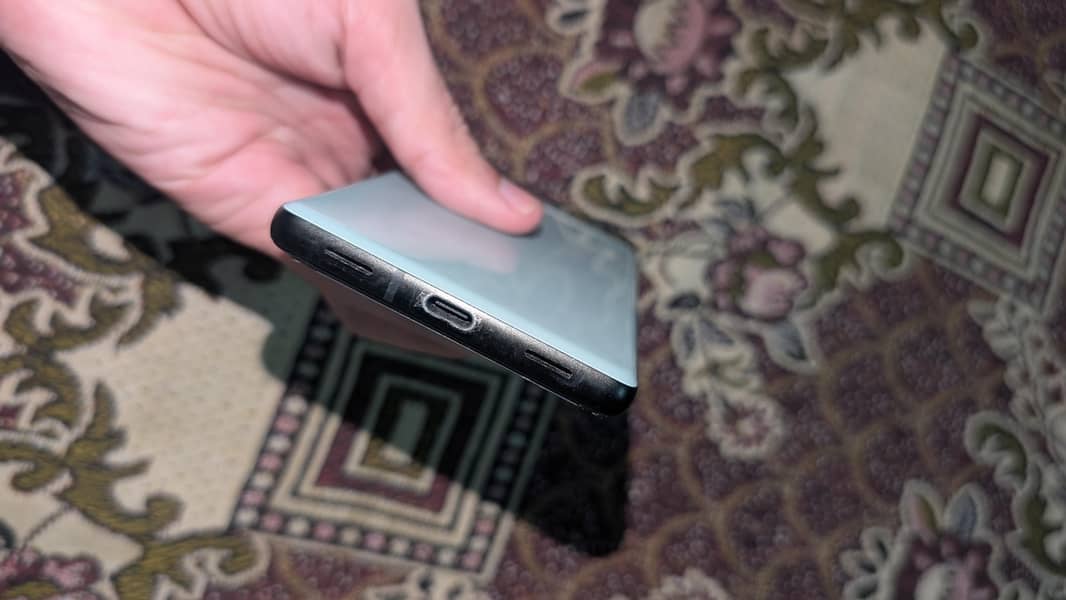 Google Pixel 6a 5