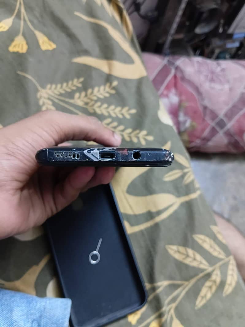 Tecno CAMON 16 SE 4
