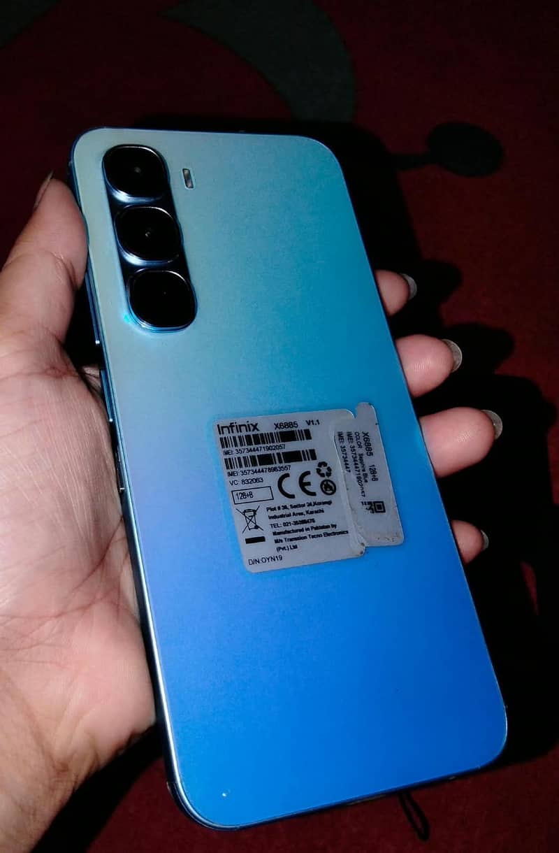Infinix Hot 60 Pro 1