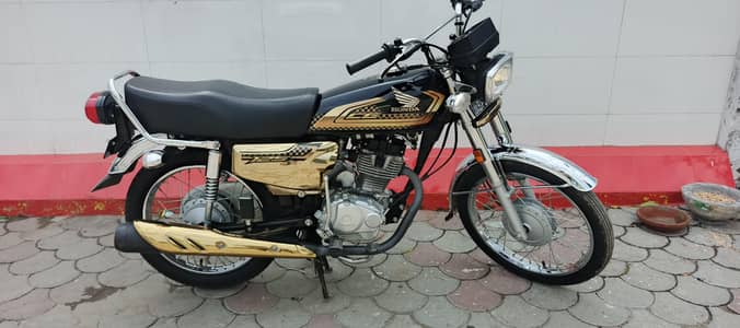 HONDA 125  self start 2025 MODEL. PACK BAOMTRIC DONE