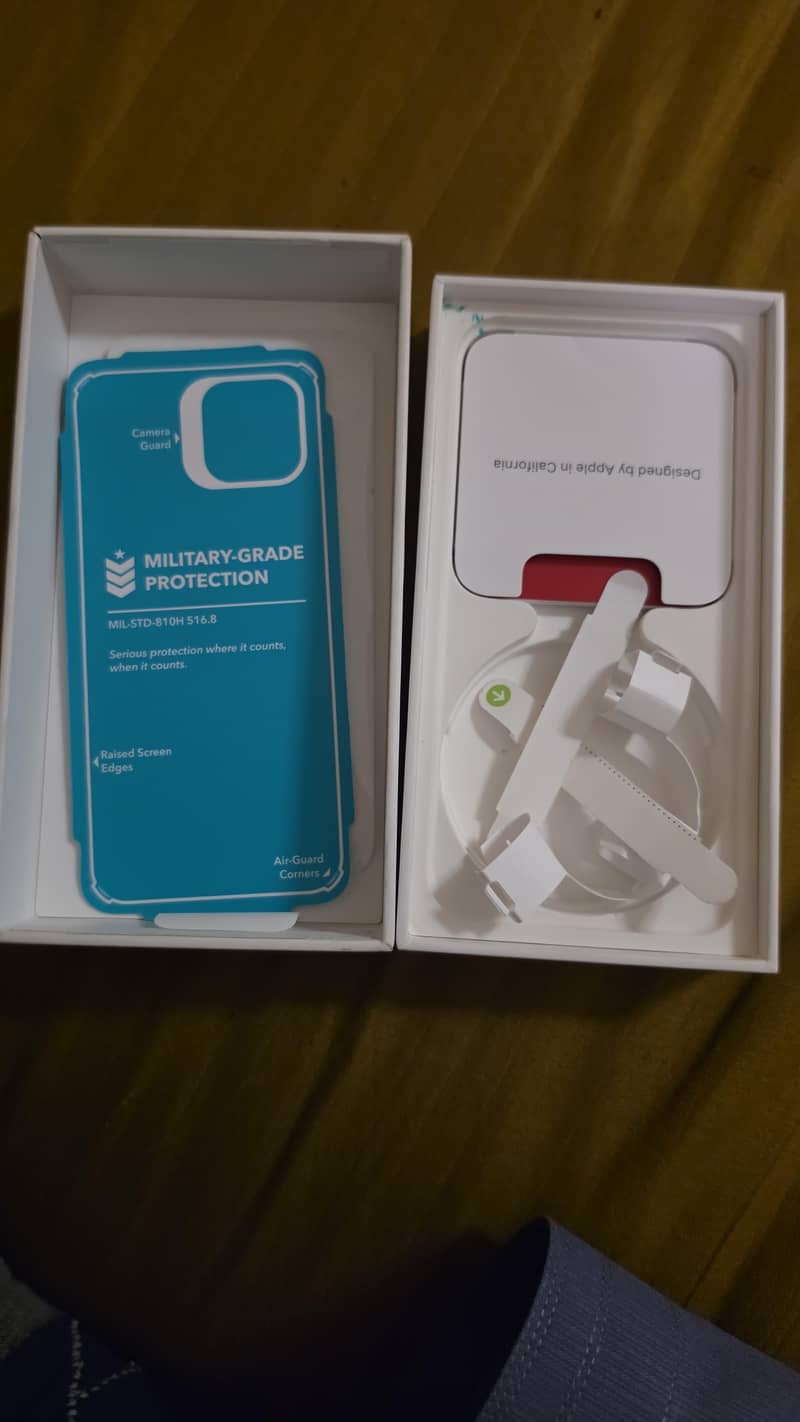 Apple iPhone 13 mini 11